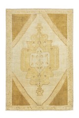Vintage Turkish Oushak Rug – Handwoven Golden Beige Ivory Medallion 7’x10’5”