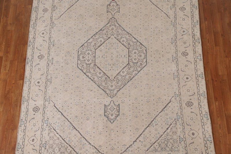 Distressed Traditional Muted Area Rug 7x10 ft Hand-knotted Wool Vintage Carpet gallery