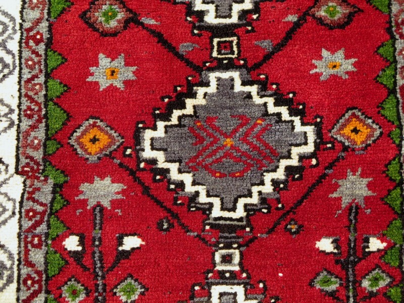 Vintage Turkish Carpet, Handmade Bedroom Rug, Tribal WoolRug, Red Carpet 27"X50" gallery