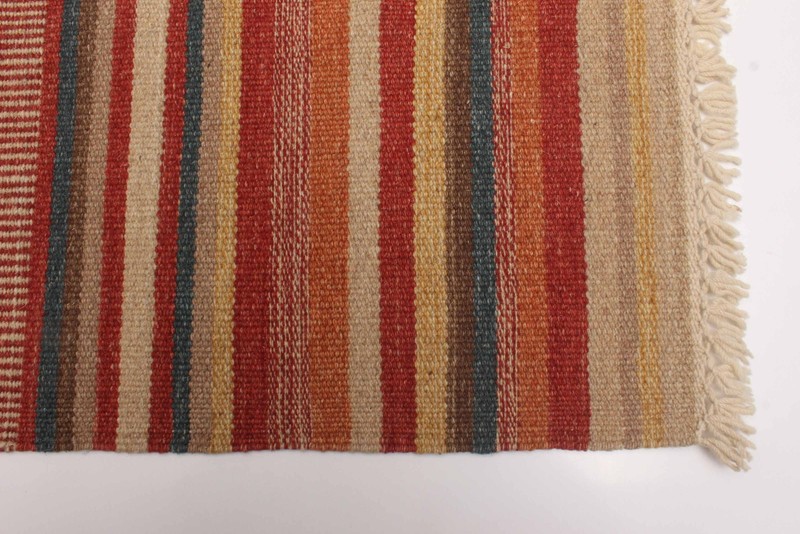 Vintage Hand Woven Area Rug 2'0" x 5'10" Traditional Wool Oriental Carpet gallery