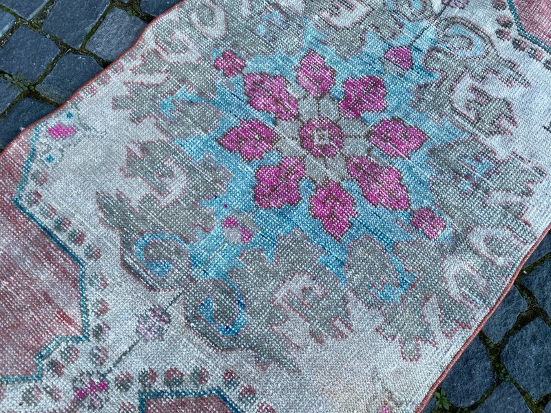 Bohemian rugs, Runner rug, Handmade, Turkish rug, Vintage, Wool 2,5 x 6,4 ft gallery
