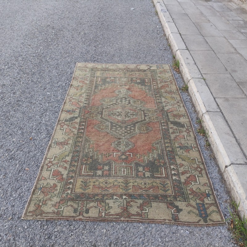 Turkish Area Anatolian Rug 3.87 x 6.89 ft , 4x7 Worn Handmade 118 x 210 cm gallery