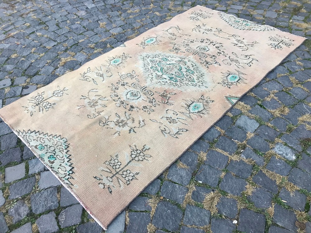Turkish Antique rug Bohemian Area rug Oushak rug Vintage Rug Handmade Wool rug