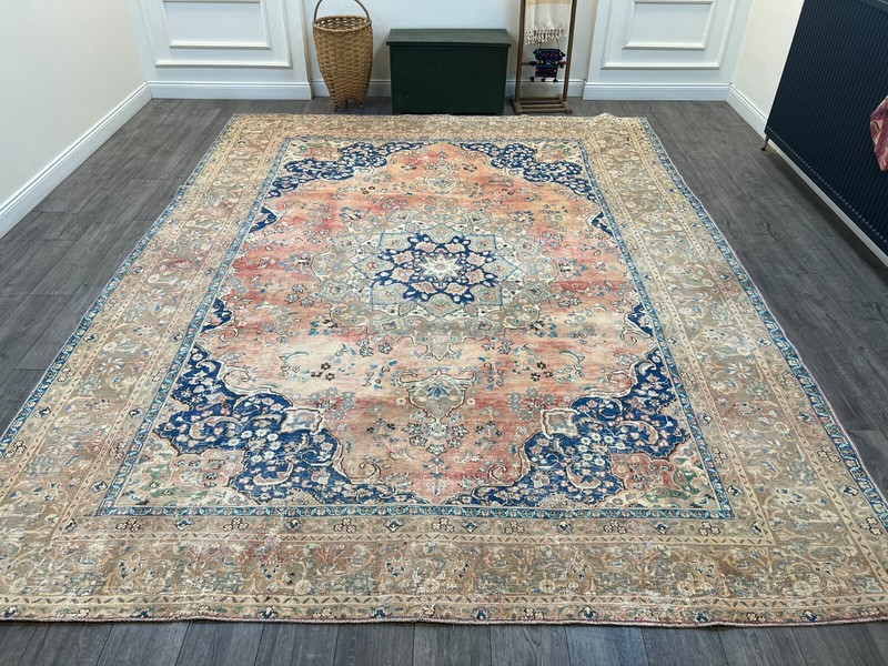 Oversize Rug, Large Persian Rug, Antique Rug, Handmade Rug, Wool 9.5 x 12.2 ft gallery