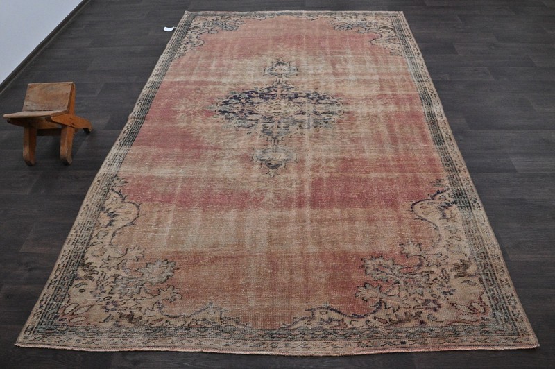 Oushak Turkish Vintage Rug 6x9 Kilim Rug Anatolian Handmade Boho Decor PEACH gallery