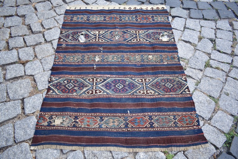 Fabulous Antique Soumak Rug 27''x39'' Collector Item Anatolian Bergama Worn Rug gallery