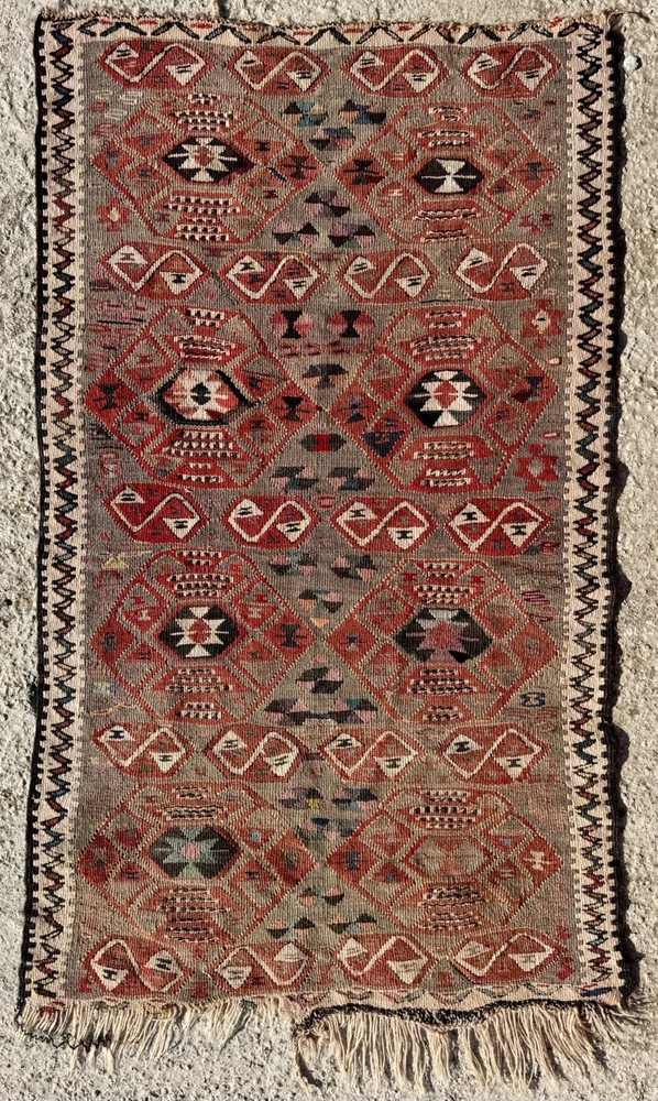 Traditional Ethnic Handmade Wool Kilim Rug from Turkey - 120 cm x 67 cm