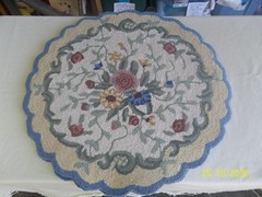 100% Wool Hand Hooked Round Floral Rug 26″ – 2 AVAILABLE
