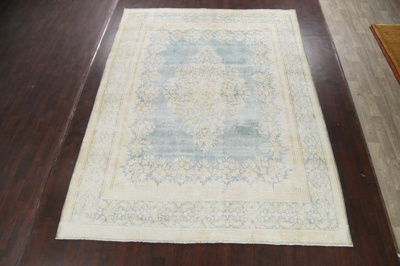 Muted Vintage Distressed Traditional 10x13 Area Rug Evenly Low Pile Hand-knotted gallery