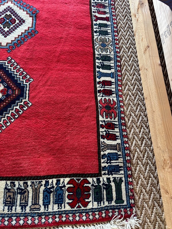 Vintage Hand-Knotted Qashqai Rug, Open-Field Design Red 64”x39" gallery