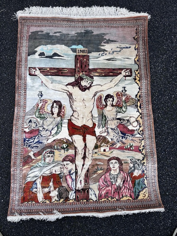 Exceptional Hand Knotted Silk on silk Pictorial Rug - museum Quality 80 x 120cm gallery