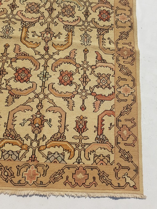 Vintage Traditional Handmade Turkish Oushak-Style Wool Beige Kilim 5.10x4.1ft gallery