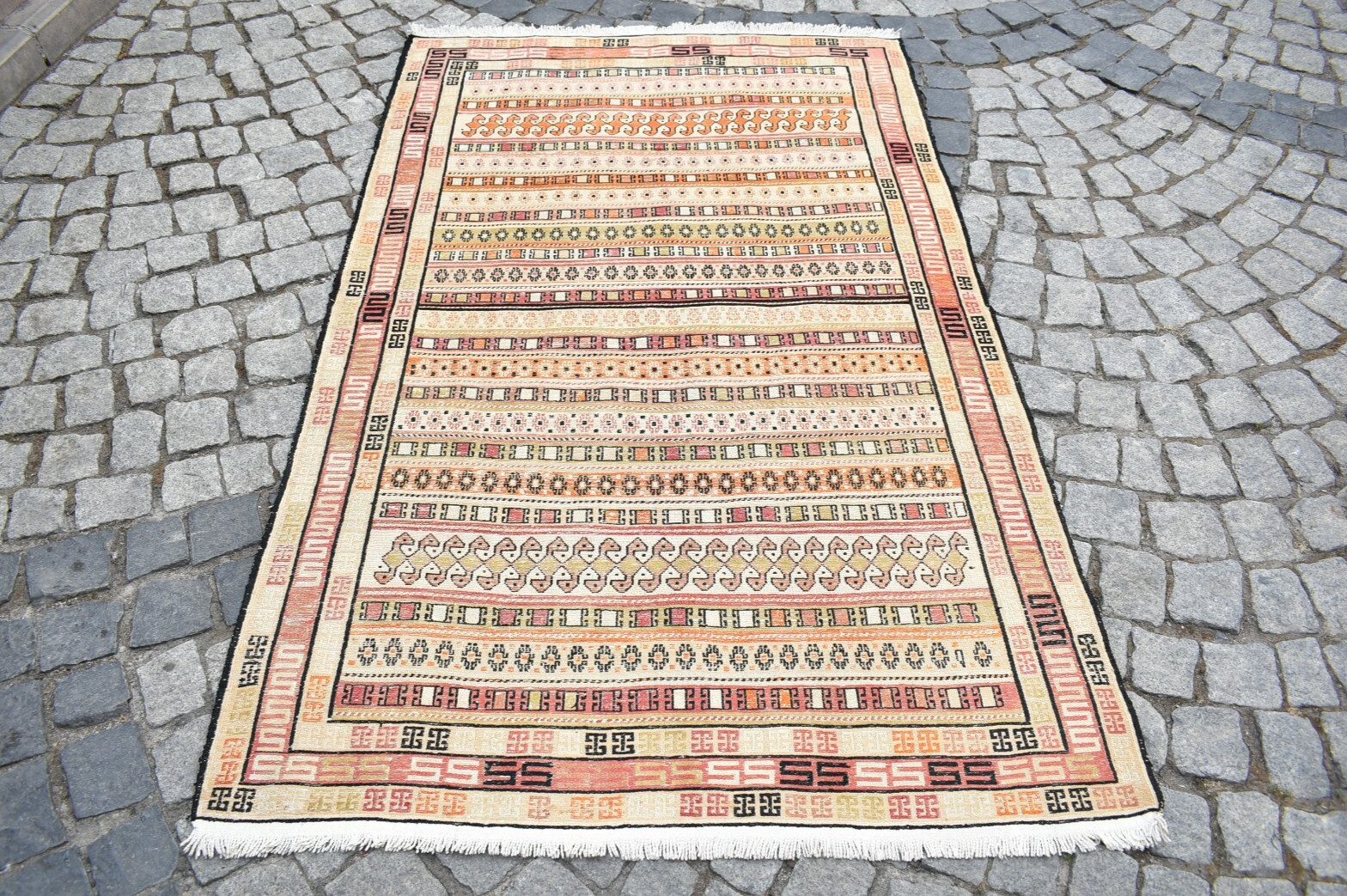 Rahrah Silk Kilim 4 x 6 ft Caucasian Silk Soumac Rug Fine Quality Area Silk Rug gallery