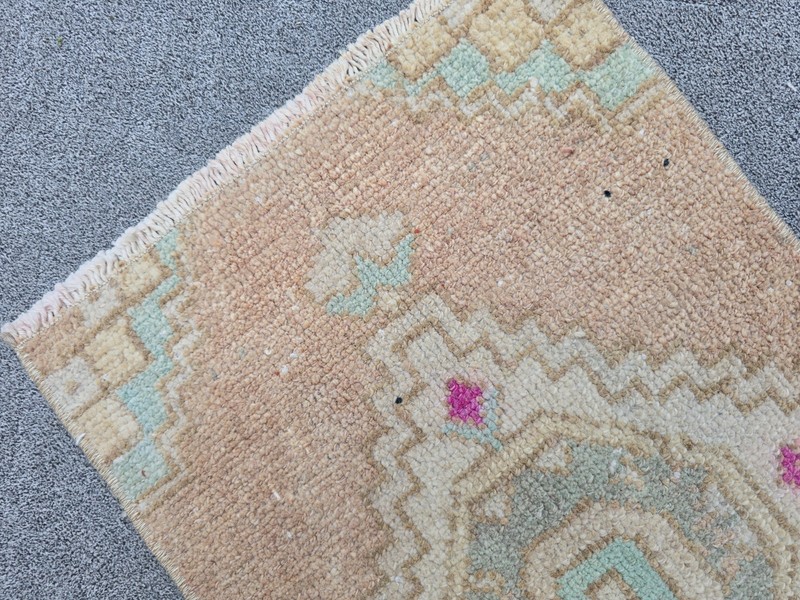 Small Vintage Turkish Oushak Rug 1.2x2.1 Hand Knotted Wool Peach Pink Green gallery