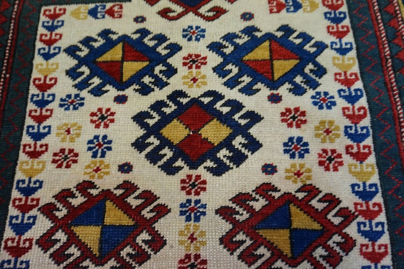 Handmade Antique Caucasian Kazak Prayer Rug 2.9' x 3.6' (90cm x 112cm), 1930s - gallery