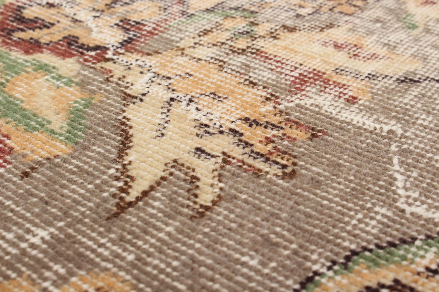 Vintage 5'4" x 8'7" Traditional Hand Knotted Vegetable Dye Wool Area Rug gallery