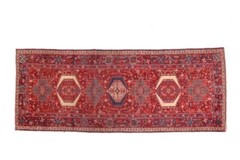 ANTIQUE HEREZ KARAJEH , 4’5″ x 12’6
