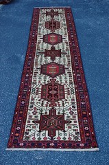 NATURAL WOOL Old Oriental Rugs,Hand Woven,knotted size Approximately 2′ 5″ x 10′