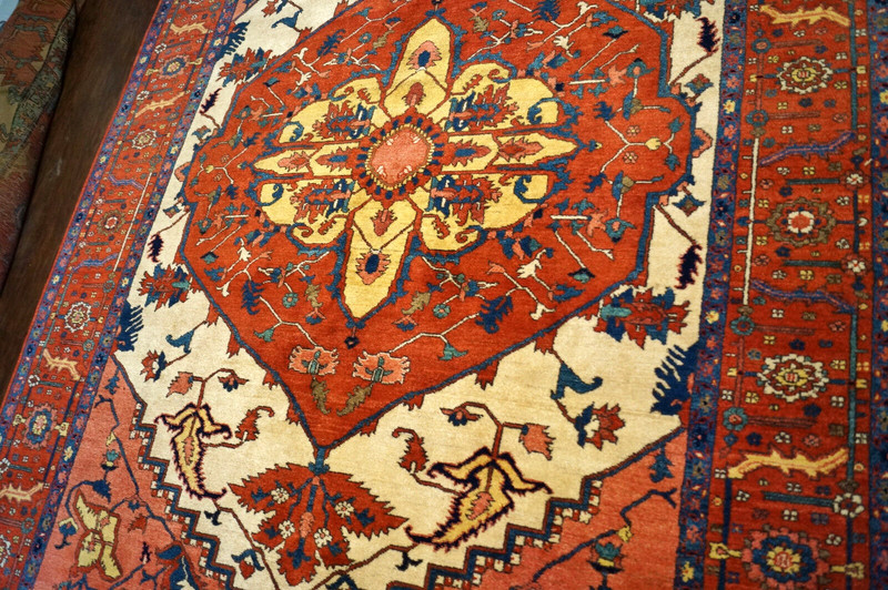 HERIZ SERAPI RUGS 7x9FT gallery
