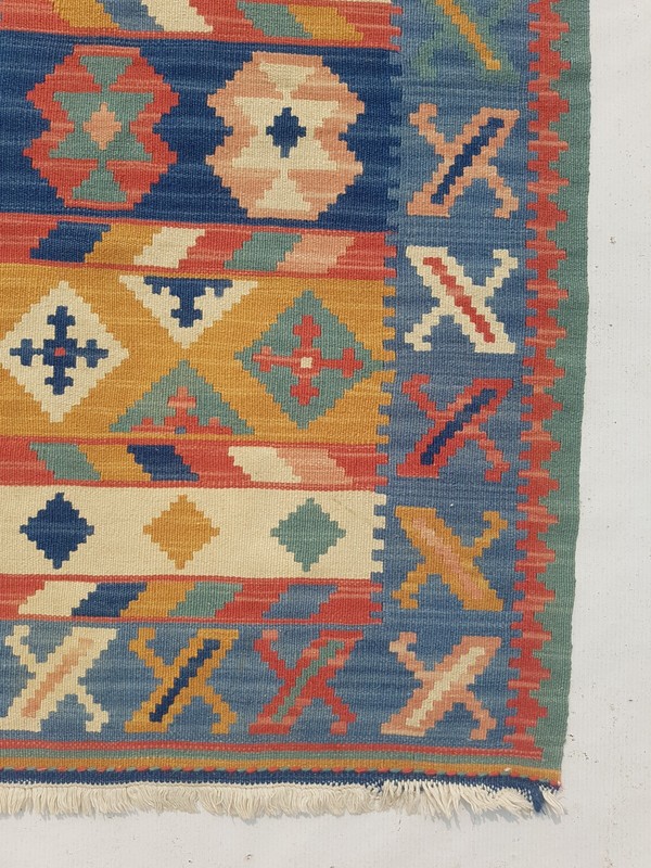 Vintage Traditional Handcrafted Turkish Kilim Rug for Home Décor 89x63 cm gallery