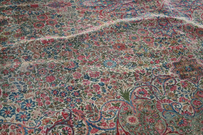 12' 4" x 23' Carpet gallery