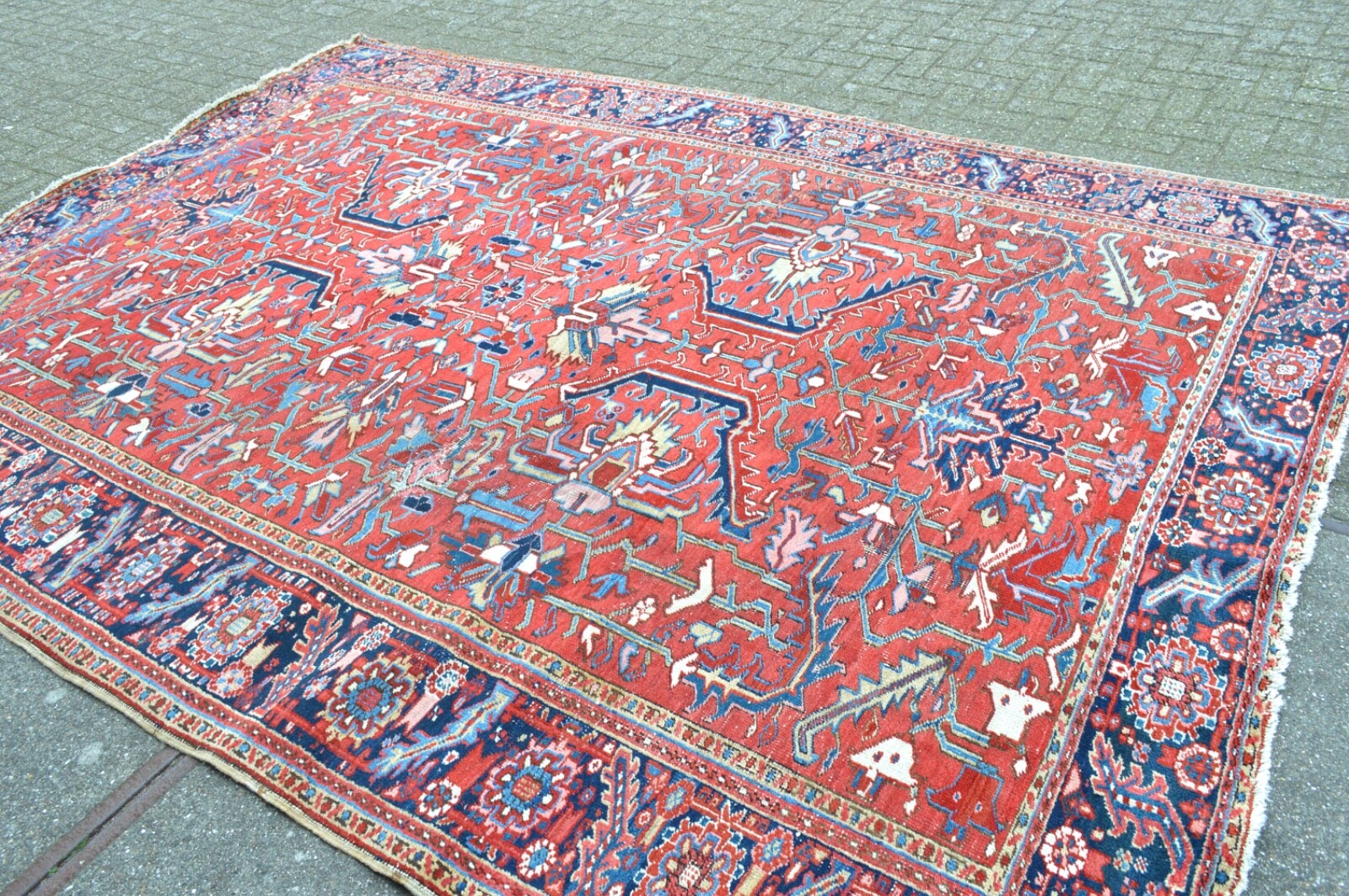 Gorgeous Antique Serapi Heriz region Rug Allover ***WWS*** gallery
