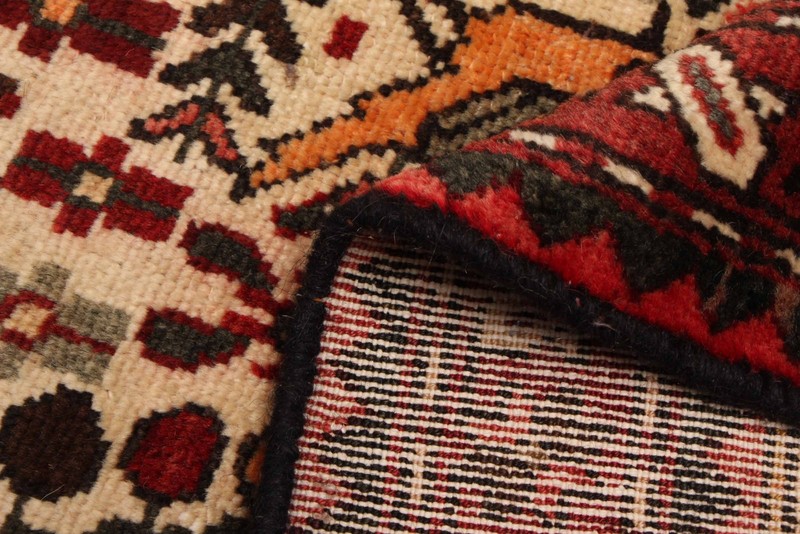Vintage 2'6" x 4'1" Traditional Hand Knotted Vegetable Dye Wool Area Rug gallery