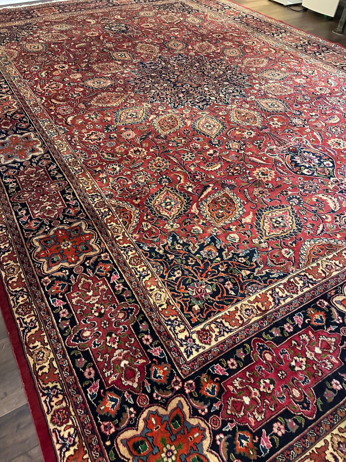 Stunning Fine Vintage Handmade Palace Size Oriental Rug, Medallion Design, 11x16 gallery