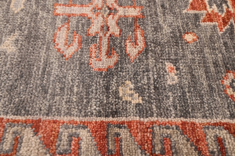 Traditional Vintage Hand-Knotted Oriental Carpet 9'11" x 13'7" Wool Area Rug gallery