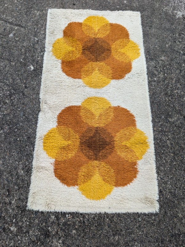 Vintage Carpet Rug Shag 135 X 65 70s Space Age Op Art Retro Bridge N22 gallery