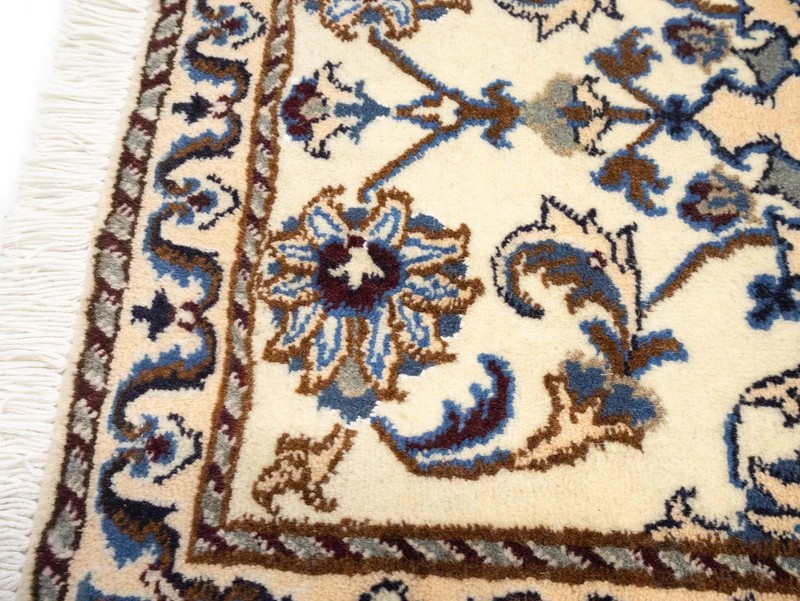 Hand-Knotted Indo-Nain Wool Rug Classic Floral Design Oriental Carpet 2X3 ft gallery