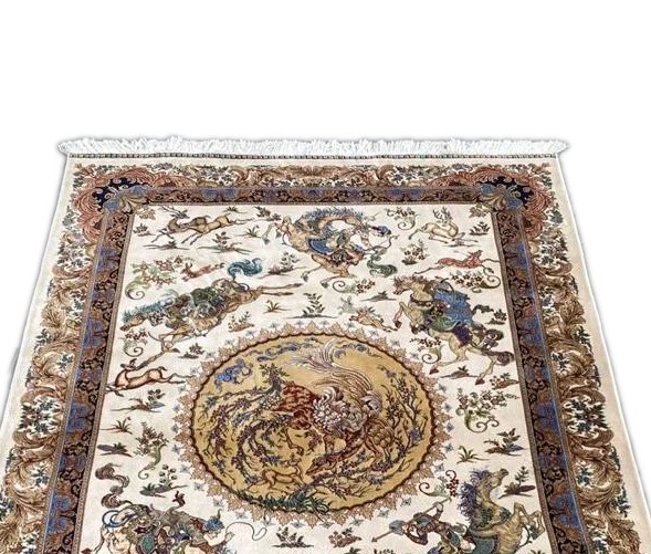 Exquisite Handcrafted Pictorial Rug Persian Style Hunting Scene Size 6x4ft gallery