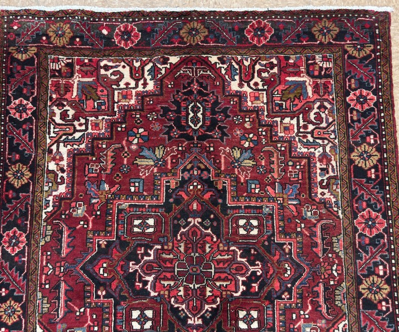 Vintage Heriz Rug 5x6 Hand Knotted Wool Oriental Red Geometric Tribal Area Decor gallery