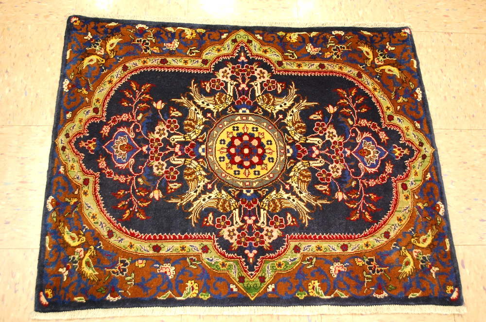 NATURAL WOOL Old Oriental Rugs,Hand Woven,knotted size Approximately 2'6" x 3'4"