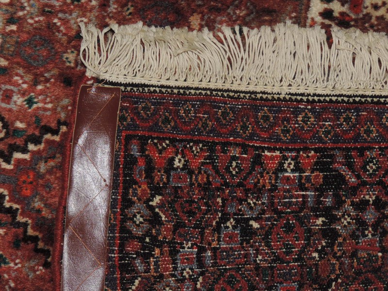 2x3ft. Handmade Senneh Wool Rug gallery