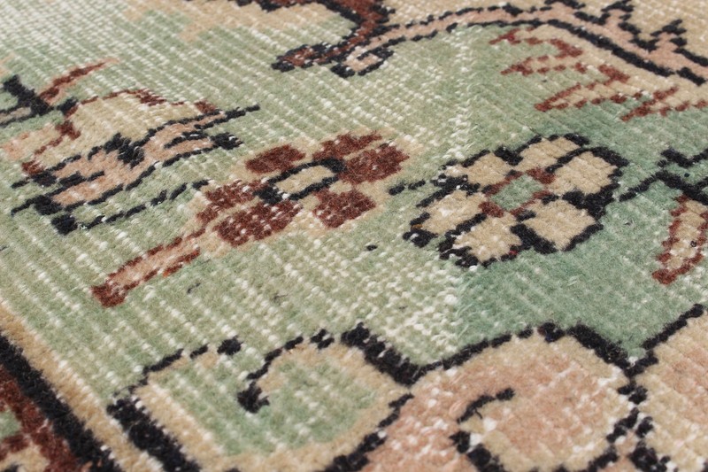 Vintage Hand-Knotted Area Rug 5'9" x 9'2" Traditional Oriental Wool Carpet gallery