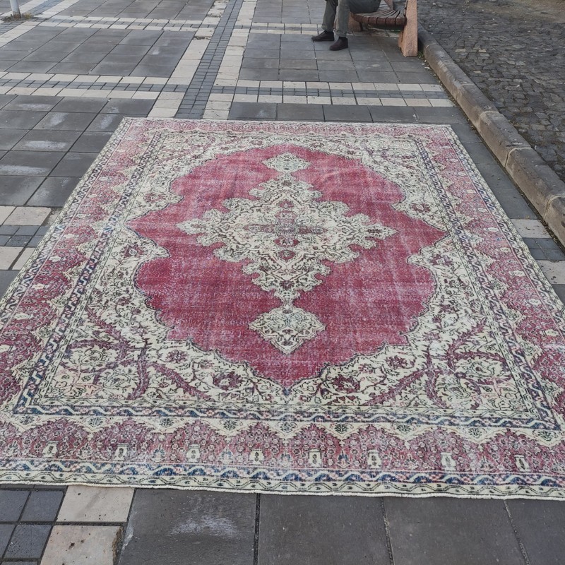 9x11 Turkish Oversized Vintage Area Rug, 8.66 x 11.12 ft Rug 264 x 339 cm gallery