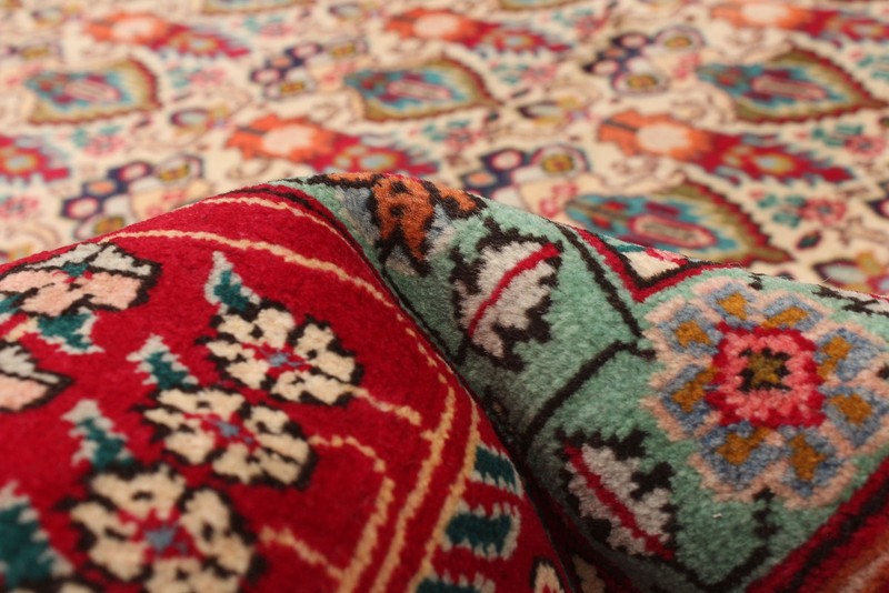 Vintage 9'5" x 12'4" Traditional Hand Knotted Vegetable Dye Wool Area Rug gallery