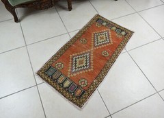 3×1.5 ft Anatolian Runner Small Vintage Rug Oushak Runner Mini Turkish Rug Y80