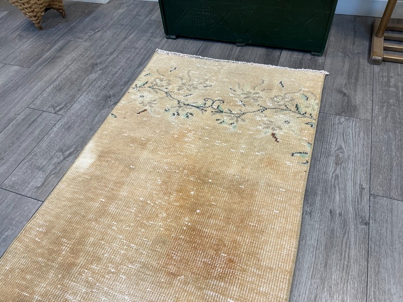 Muted Runner Rug, Faded Rug, Kitchen Runner Rug, Vintage Runner Rug, 2.6x8.2 ft gallery