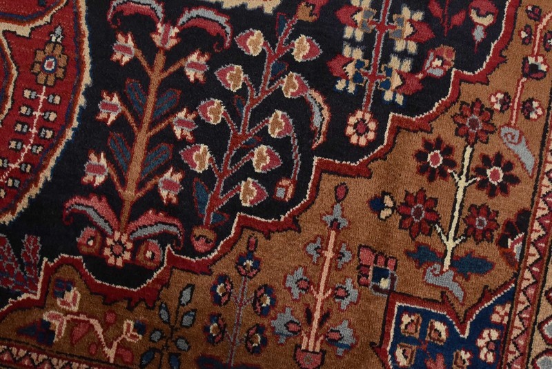 Mahvelat Rug 10′ x 13’2” Red Wool Vintage Traditional Hand-Knotted Carpet gallery