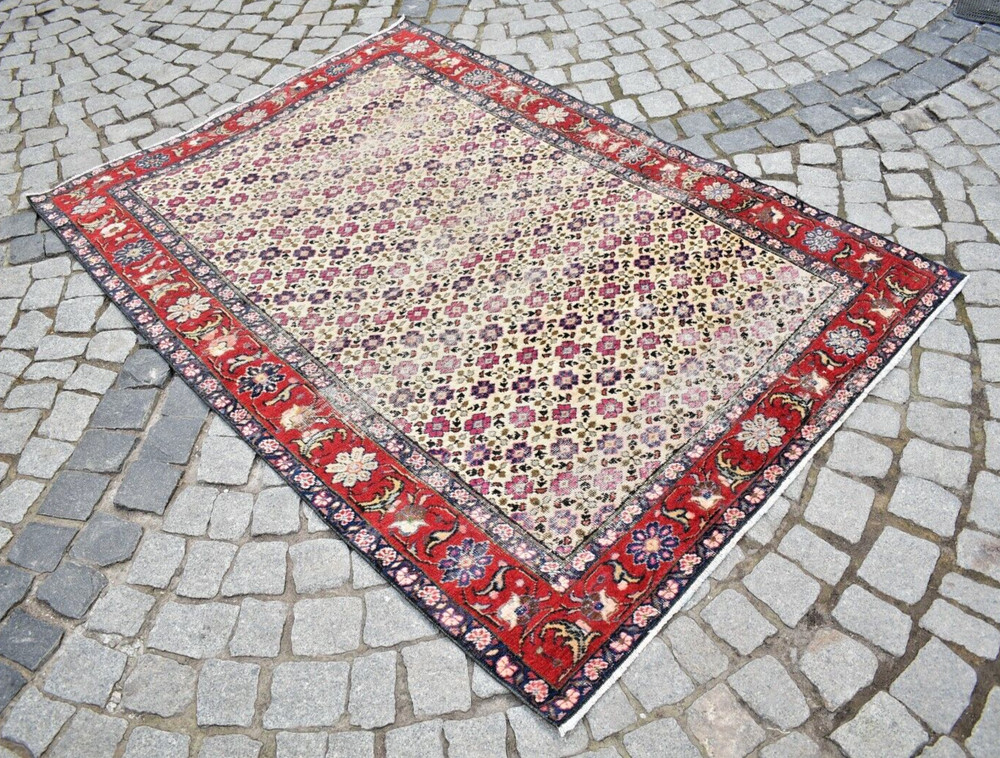 Vintage Turkish Rug 4 x 6 ft Anatolian Kayseri Bunyan Rug Hand-knotted Area Rug