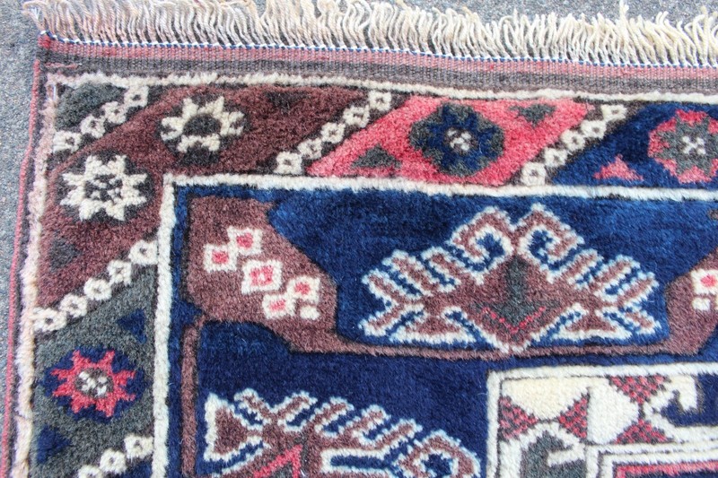 Vintage Hand Made Traditional Rug Oriental Wool Red Blue Large Rug 200x132cm gallery