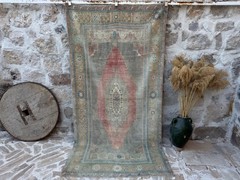 Red Vintage Handmade Carpet 4’6″ x 8’10” Wool Oriental Traditional Rug