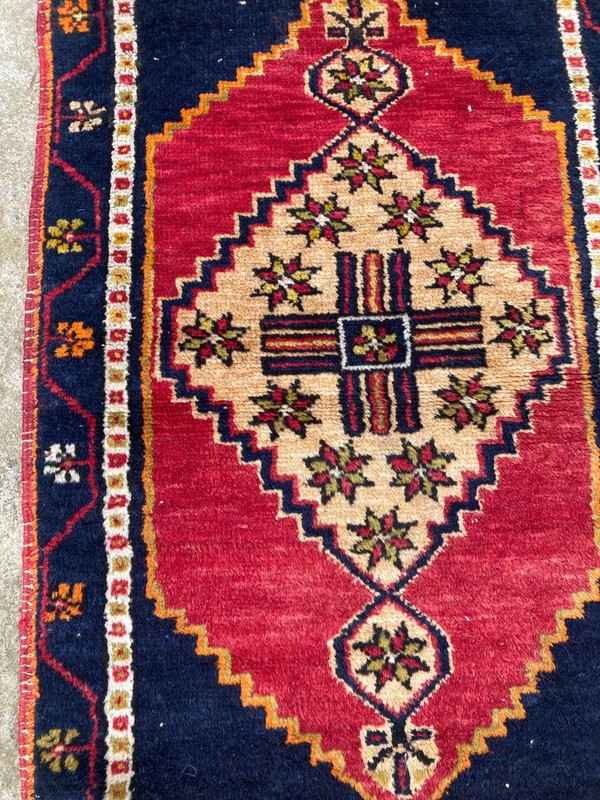 Vintage Traditional Hand-knotted Turkish Yastik Oriental Rug Carpet 93x52 cm gallery