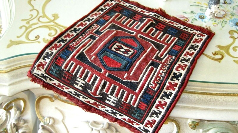 ANTIQUE 1890-1900 CAUCASIAN SOUMUK VERY SMALL BAG FACE EXCEPTIONAL PIECE gallery
