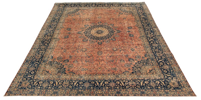 Vintage 9'7" x 12'10" Traditional Hand Knotted Vegetable Dye Wool Area Rug gallery