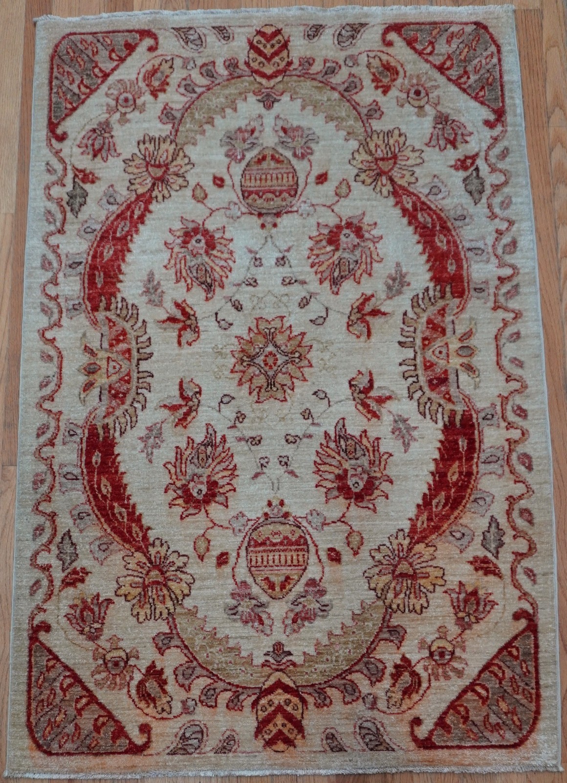 Lovely Oushak Design 3'4" x 5' Hand Knotted Wool Pakistan Oriental Rug gallery