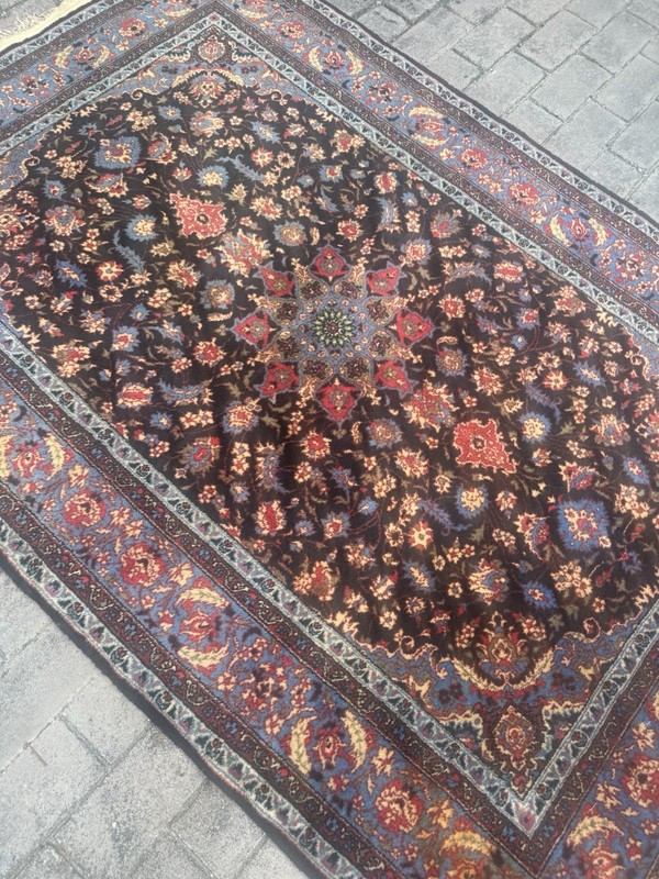 VTG Oriental Persien Fine Hand Knotted Wool Rug w Black Field 5.10 X 4 Feet gallery