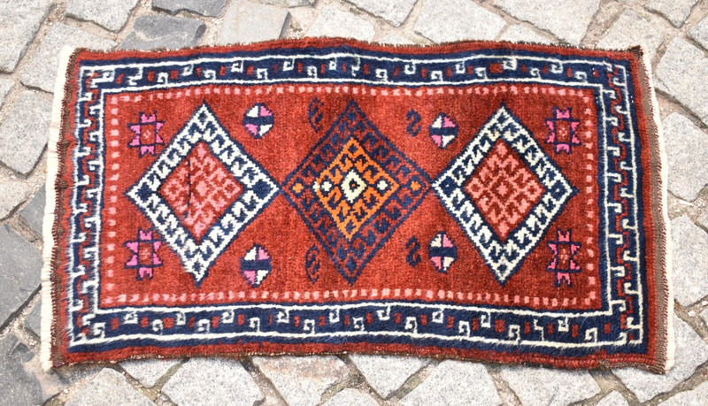 Fabulous Antique Kurdish Yastik Rug 17'' x 29'' Collector Item Anatolian Carpet gallery